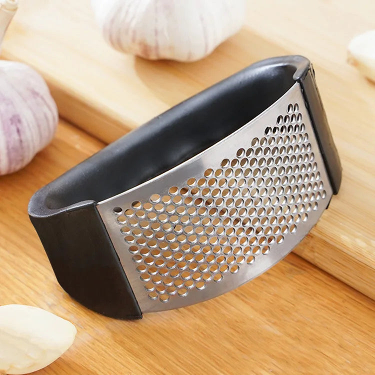 Effortless Garlic Mincer